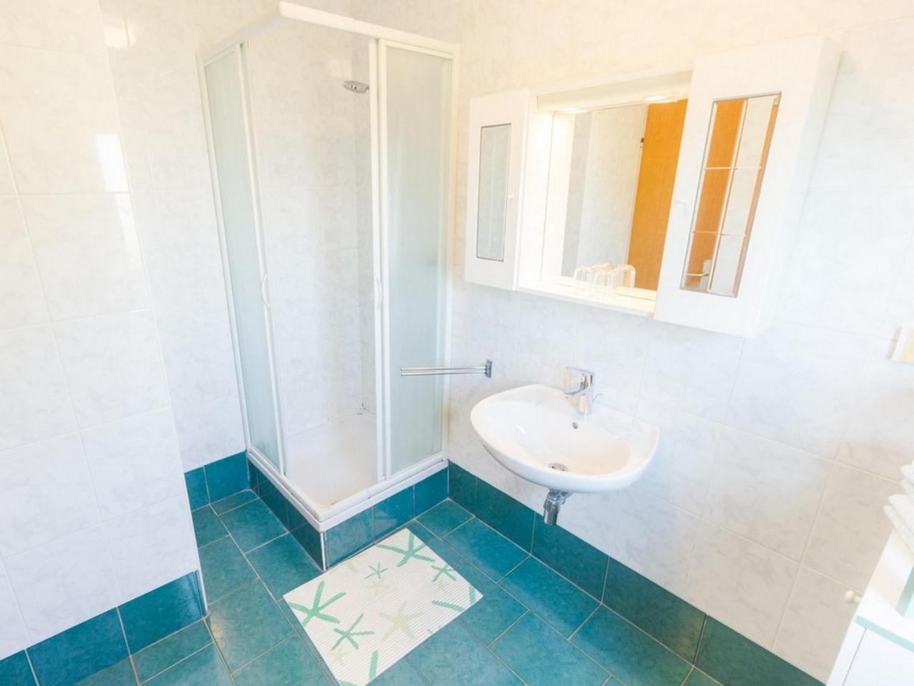 Apartment And Rooms Kristina บัชกา ภายนอก รูปภาพ