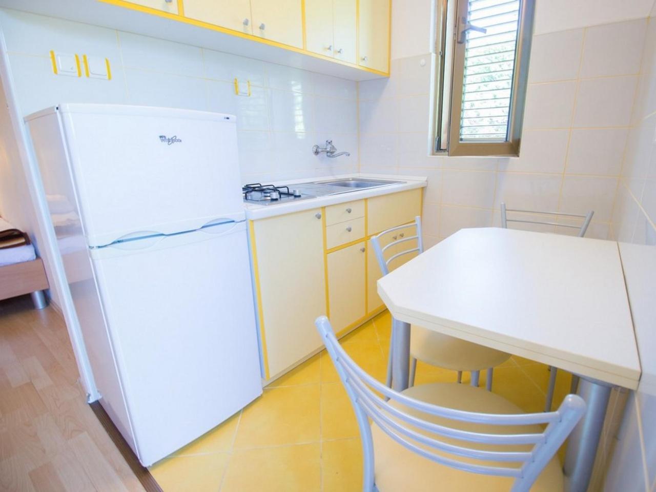 Apartment And Rooms Kristina บัชกา ภายนอก รูปภาพ