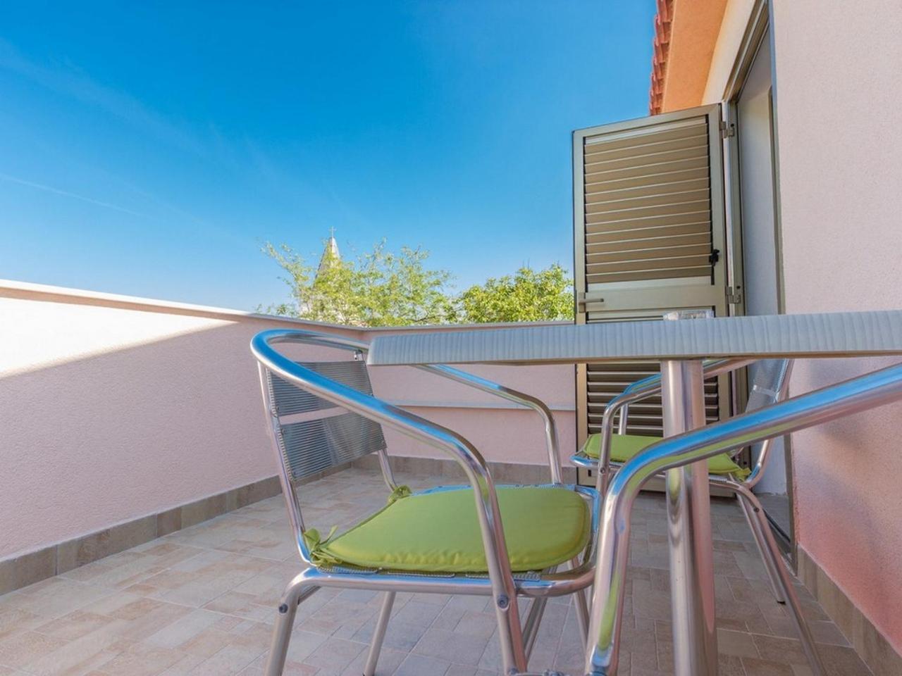 Apartment And Rooms Kristina บัชกา ภายนอก รูปภาพ