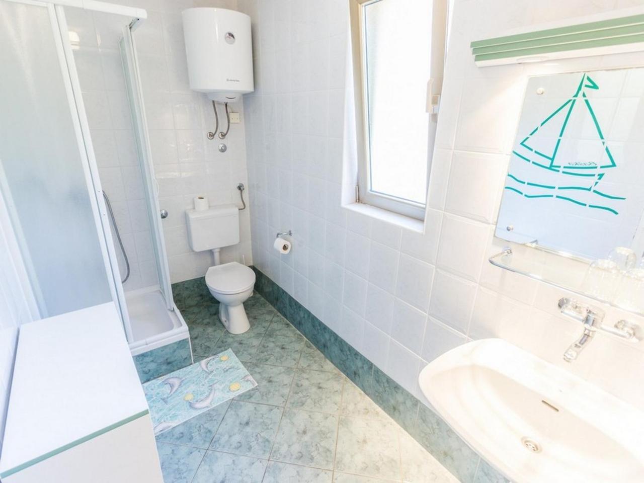 Apartment And Rooms Kristina บัชกา ภายนอก รูปภาพ
